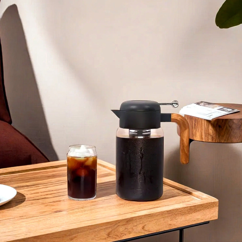 Lafeeca Essence Cold Brew Maker Black – cold brew coffee pitcher on a coffee table