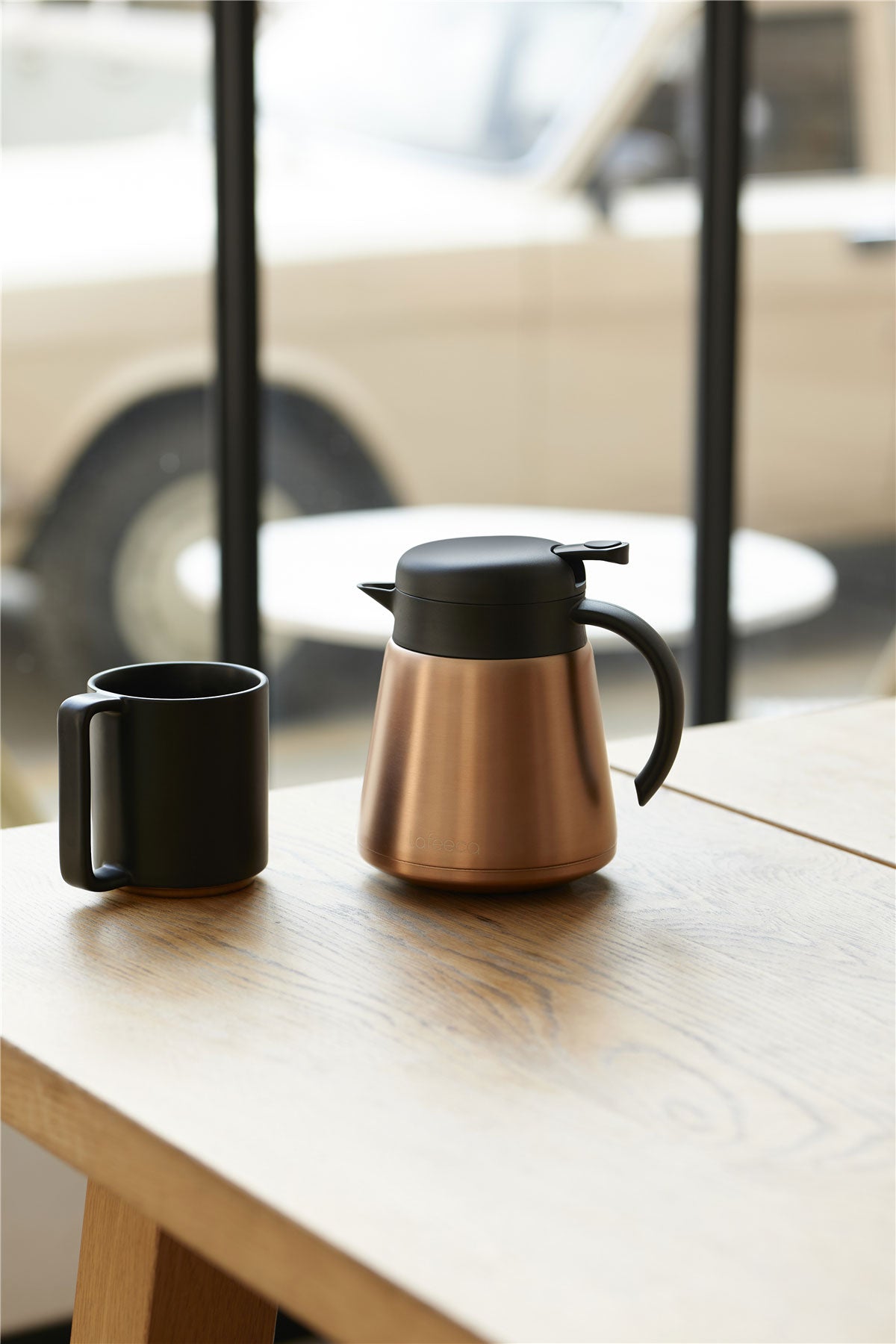 Lafeeca Ceramic Coffee Mug Set – ceramic coffee mugs styled with a copper Lafeeca coffee carafe